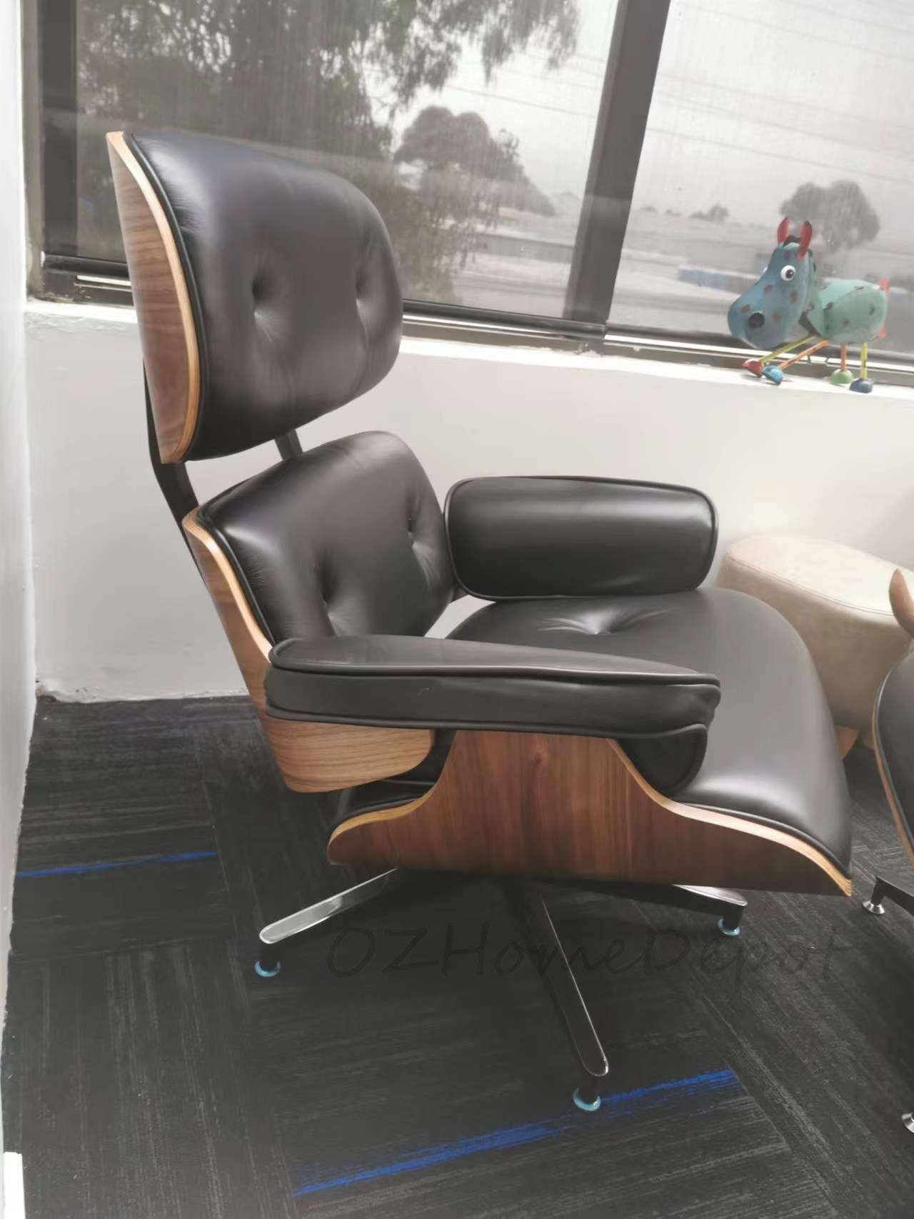 EAMES Classic Replica Eames Black Leather Lounge Chair with Ottoman | S-2001-ORG